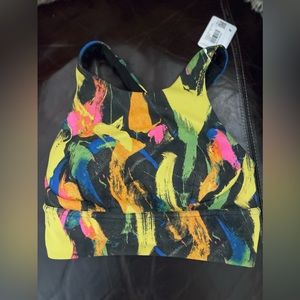 New brand new Wunder Train Long-Line Bra
Size 4